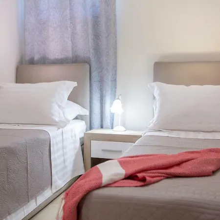 Elenas Hébergement de vacances *